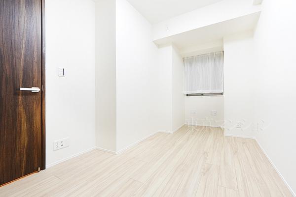 グローリオ武蔵関 リビング以外の居室