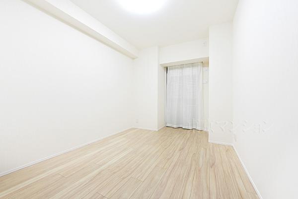 グローリオ武蔵関 リビング以外の居室