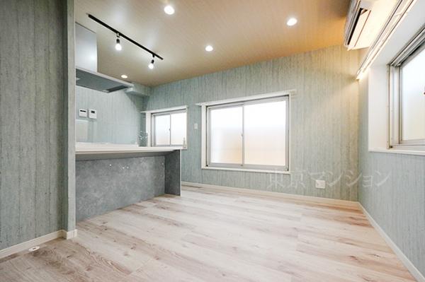 大久保ローヤルコーポ リビング