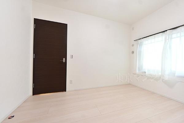 グランイーグル多摩川スカイフロント リビング以外の居室