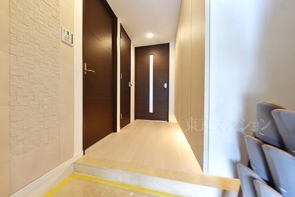 グランイーグル多摩川スカイフロント 玄関