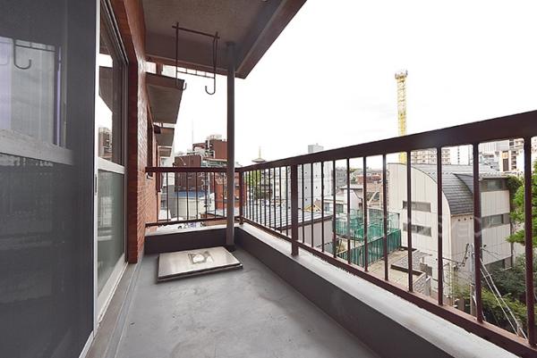 ライオンズマンション浅草三社 バルコニー