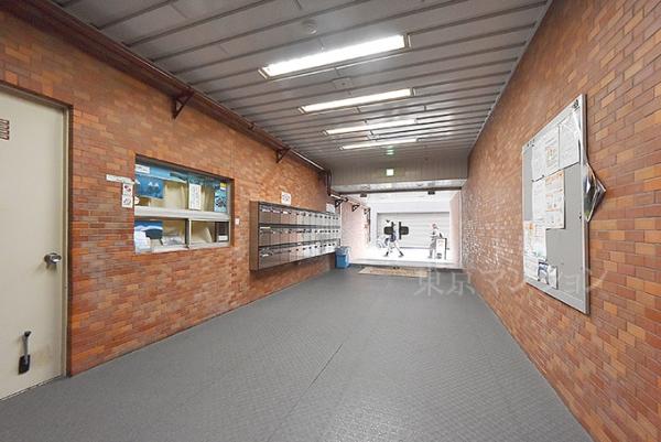 ライオンズマンション浅草三社 エントランス（外）