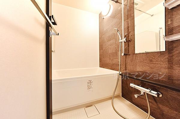 ＡＸＡＳレジデンス外苑 浴室