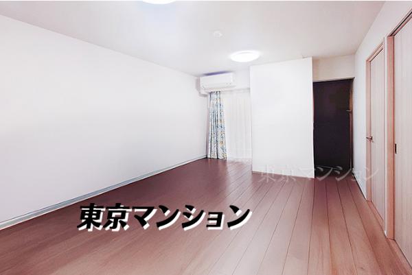 オープンレジデンシア八幡山ステーションサイド リビング