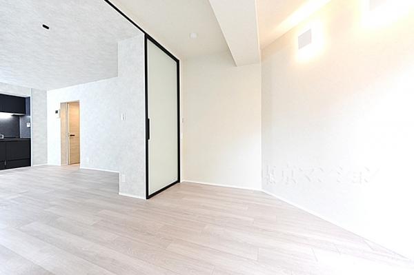 ＳＵＮ麻布十番 リビング以外の居室