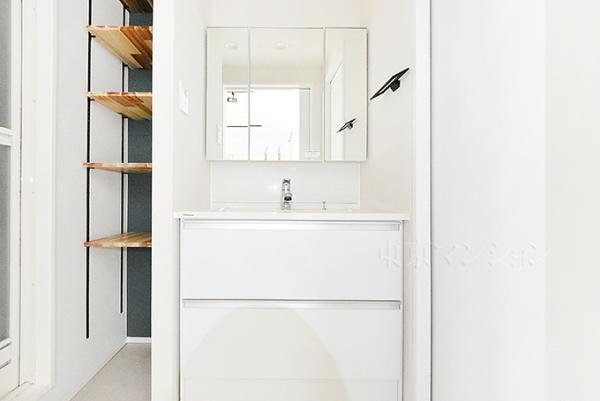 藤和護国寺コープ 洗面化粧台