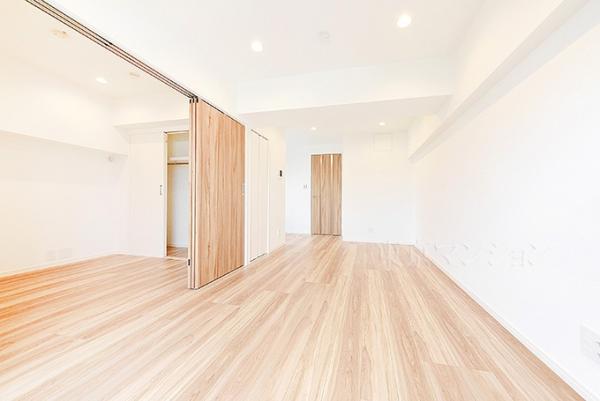 ハイネスロフティー リビング