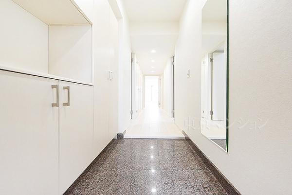 コスモザパークス調布多摩川 玄関