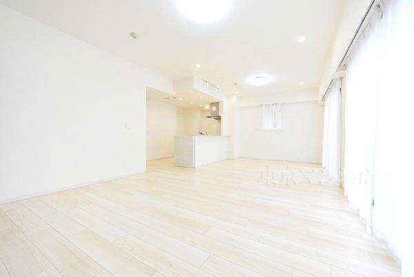 コスモザパークス調布多摩川 リビング