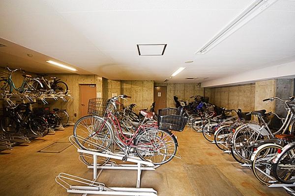 クリオ南小岩 駐輪場