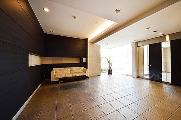 クリオ南小岩 エントランスホール