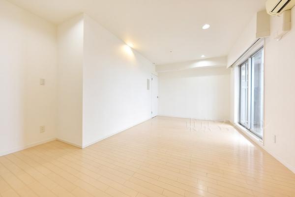 中古マンション 新宿区北新宿３丁目2-1 JR中央・総武線大久保駅 2億2,000万円