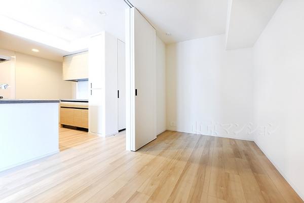 パークシティ高田馬場 リビング以外の居室