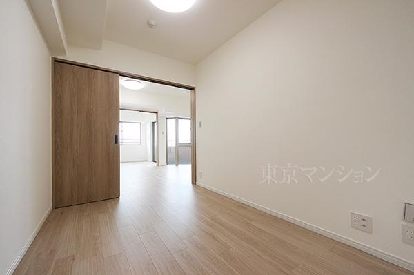 レジデンシャルステートタワー南千住 リビング以外の居室