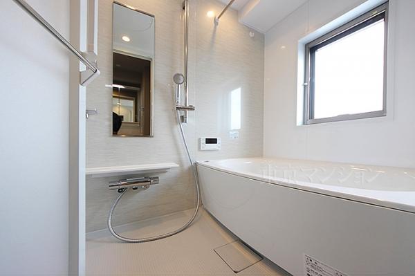 レジデンシャルステートタワー南千住 浴室