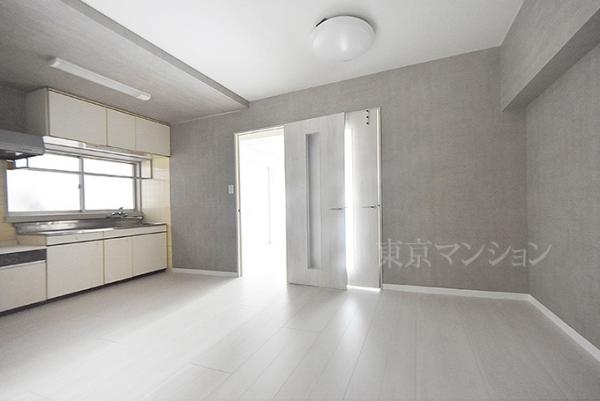 ヌーベルメゾン鶯谷 リビング