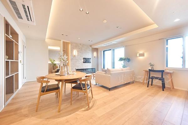 クロスエアタワー リビング