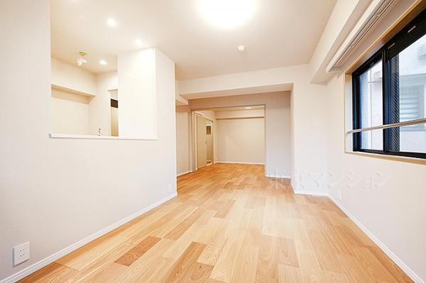 コスモガーデン日暮里 リビング