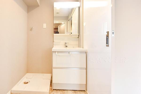 ワコーレ・ルミエール三ノ輪 洗面化粧台