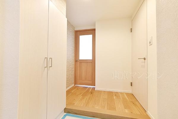 エントピア高円寺 玄関