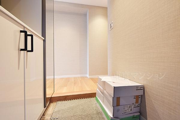 グリュック８二子玉川イーストウィング 玄関