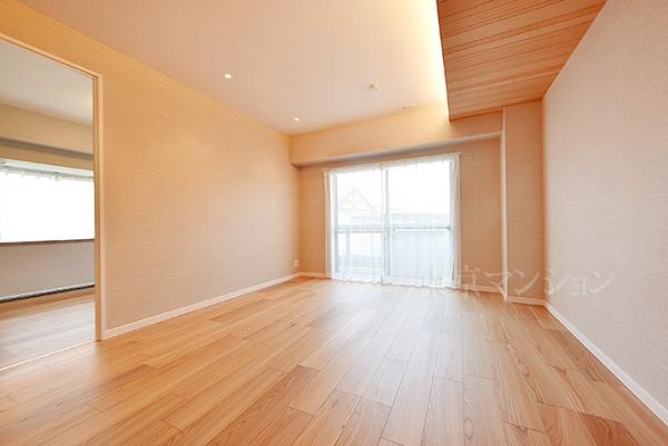 グリュック８二子玉川イーストウィング リビング