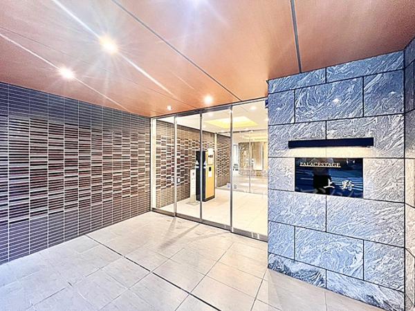 パレステージ上野 エントランス（外）