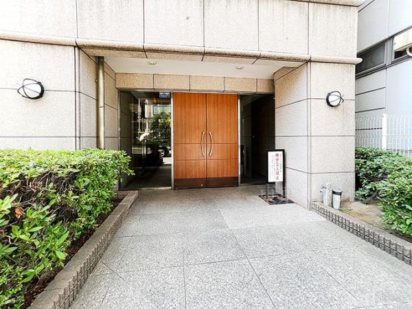 プリンスハイツ飯田橋 エントランス（外）