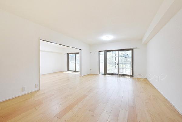 光が丘パークタウンゆりの木通り南２号棟 リビング