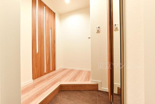 ビバリーホームズ松濤 玄関