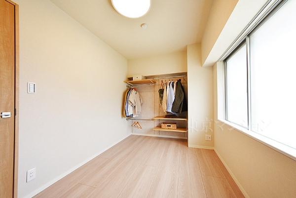 メゾン西永福 リビング以外の居室