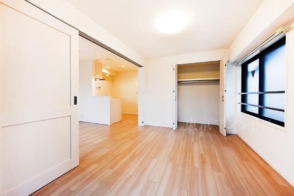 ソレイユ高島平1 リビング以外の居室