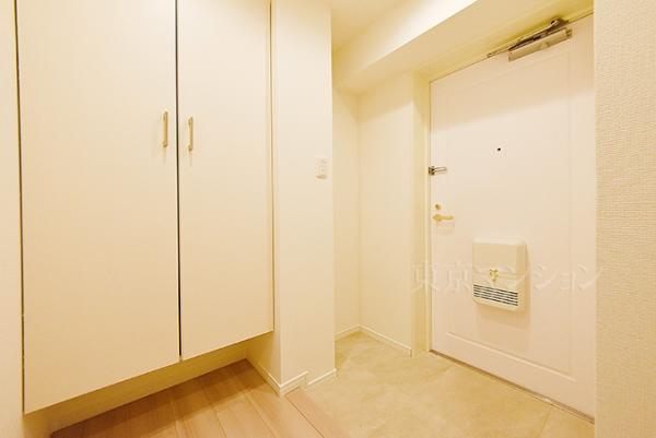 ソレイユ高島平1 玄関