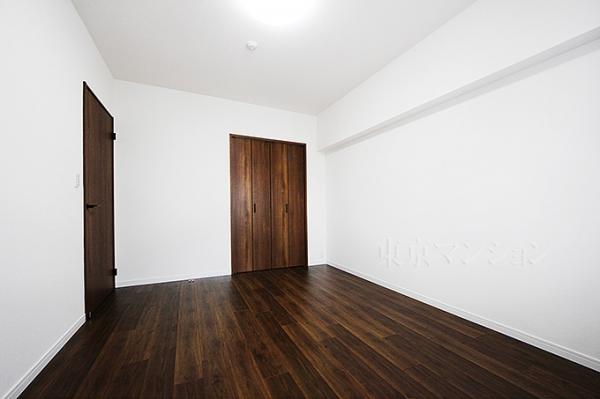 ビューネタワー平井 リビング以外の居室