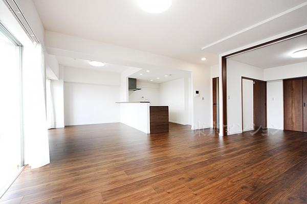 ビューネタワー平井 リビング