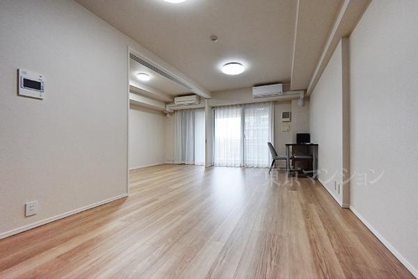 シティタワー銀座東 リビング