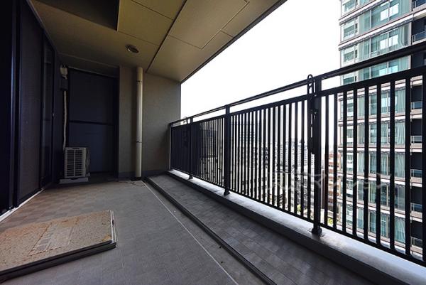 シティタワー銀座東 バルコニー