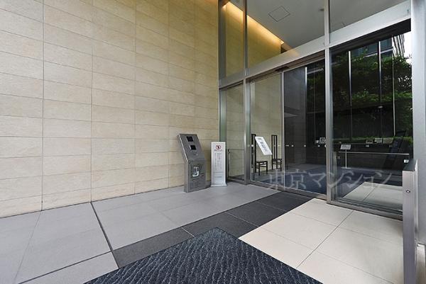 シティタワー銀座東 エントランス（外）