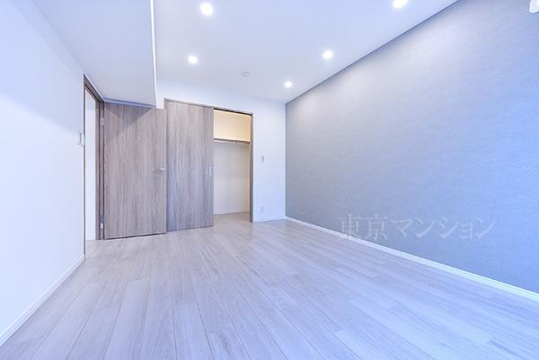 ライブリー渋谷桜丘 リビング以外の居室