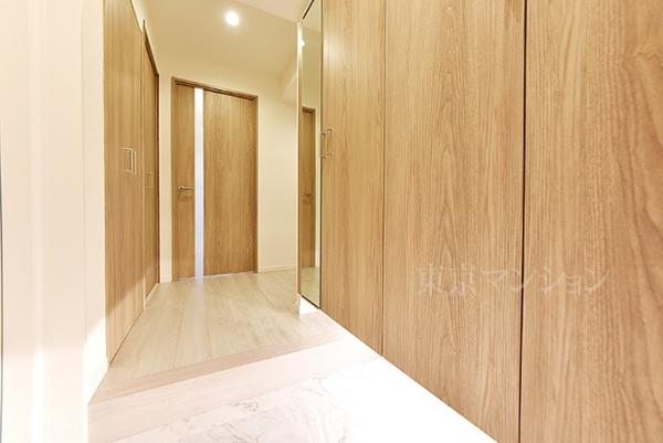 ライブリー渋谷桜丘 玄関