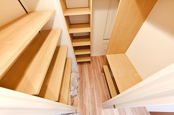 Ｄ’クラディアイヴァン代々木参宮橋 収納