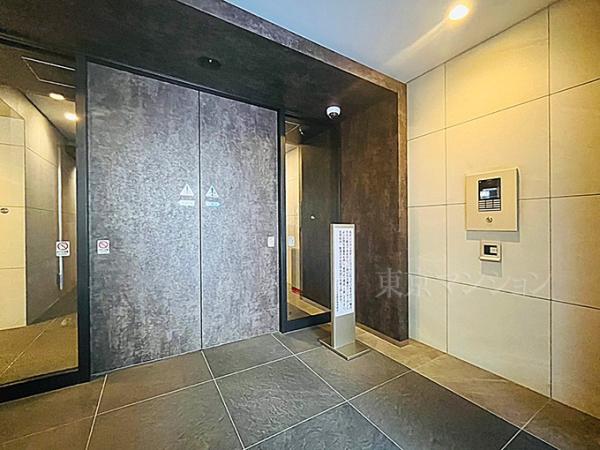 プレシス小岩駅前 エントランス（外）