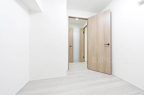 南青ハイツ リビング以外の居室