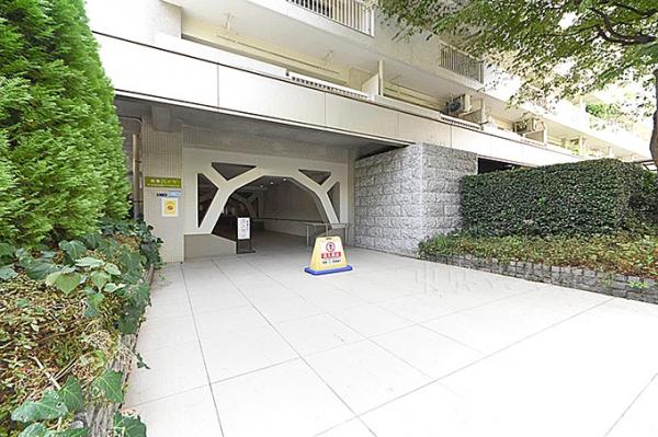 南青ハイツ エントランス（外）