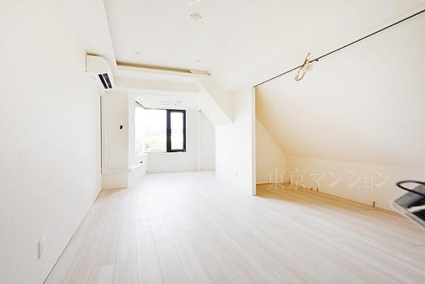 シャト－エスペ－ル リビング以外の居室