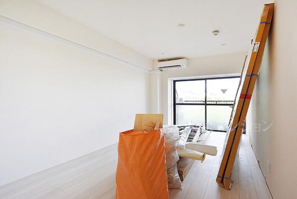 シャト－エスペ－ル リビング以外の居室