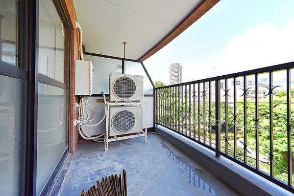 シャト－エスペ－ル バルコニー