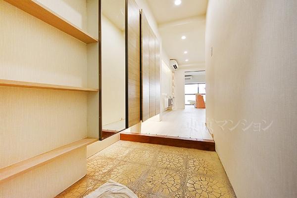 シャト－エスペ－ル 玄関