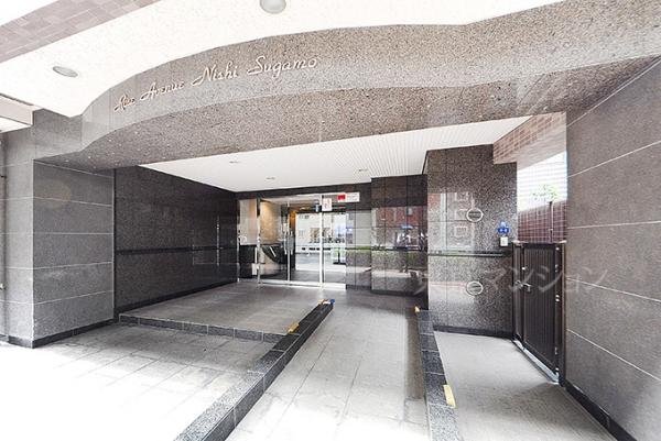 ローズアヴェニュー西巣鴨 エントランス（外）